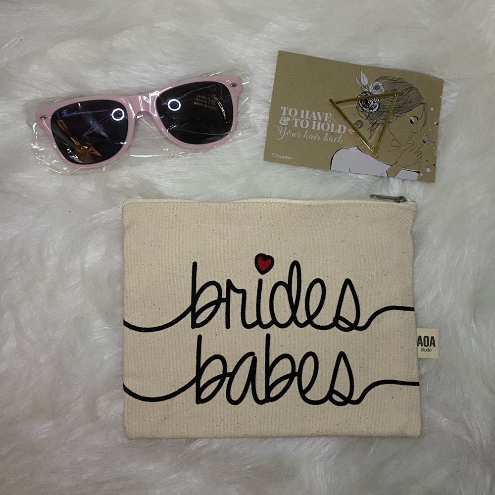 ✨Cute Trio of Wedding Gifts✨
